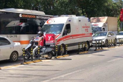 yapilan-duba-calismasi-ambulanslarin-isini-zorlastiriyor