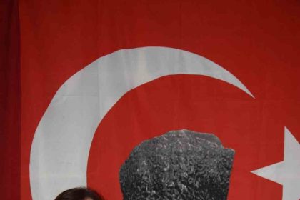 yenipazarda-chp-ilce-baskani-ve-yonetimi-istifa-etti
