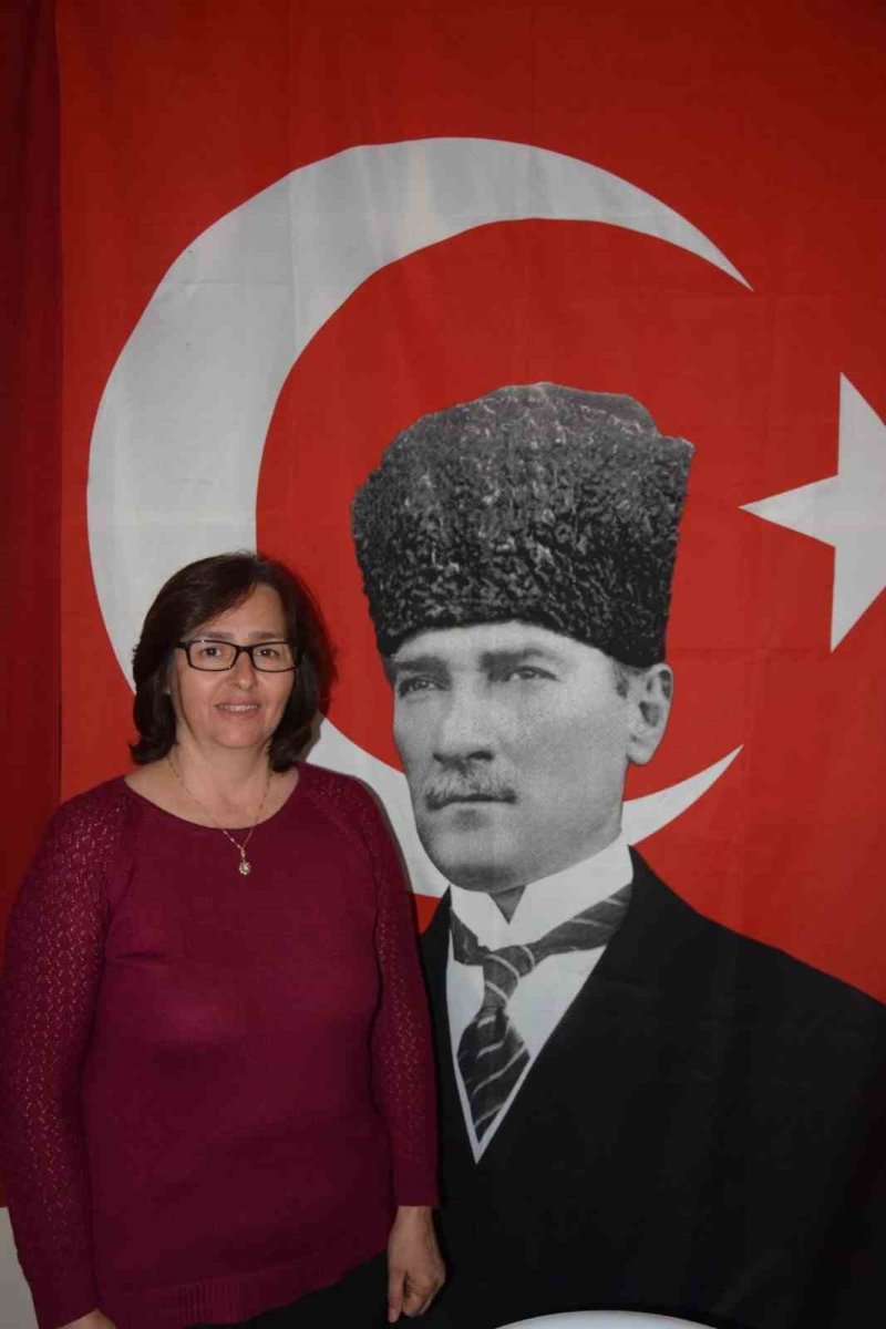 yenipazarda-chp-ilce-baskani-ve-yonetimi-istifa-etti