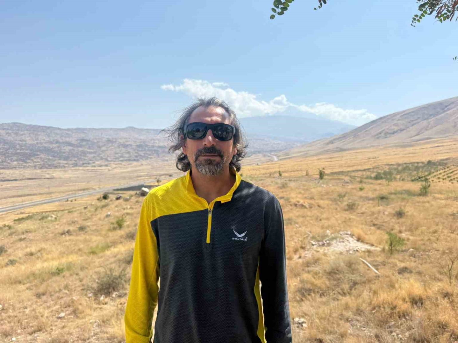 agri-daginin-zirvesinde-buzul-catlaklari-goruntulendi