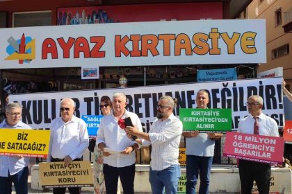 ankara-kitap-ve-kirtasiyeciler-oda-baskani-kucukarzuman-kirtasiye-ve-kirtasiye-urunlerinde-yuzde-20-olan-kdv-oraninin-sifirlanmasini-istiyoruz
