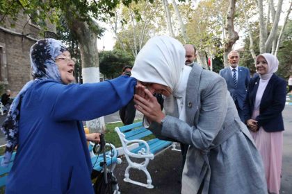 bakan-goktas-darulaceze-bagiscilariyla-bir-araya-geldi