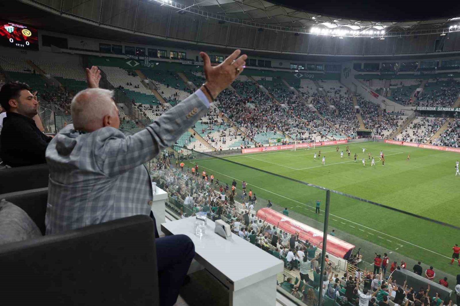 buyuksehir-ile-genclere-bursaspor-sevgisi-asilaniyor