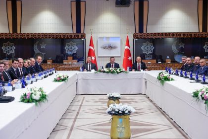 cumhurbaskanligi-kulliyesinde-kamuda-etkin-yonetim-ve-denetim-konulu-koordinasyon-toplantisi