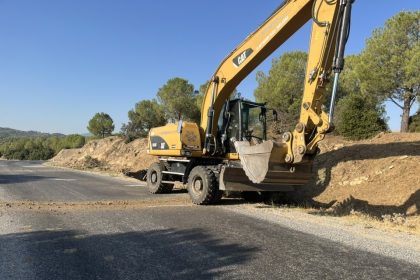 karacaorende-yol-genisletme-ve-asfalt-yenileme-calismasi-basladi