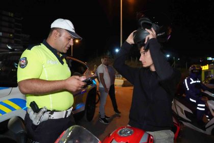 kirikkalede-motosiklet-denetimleri-kask-kullanimini-artirdi