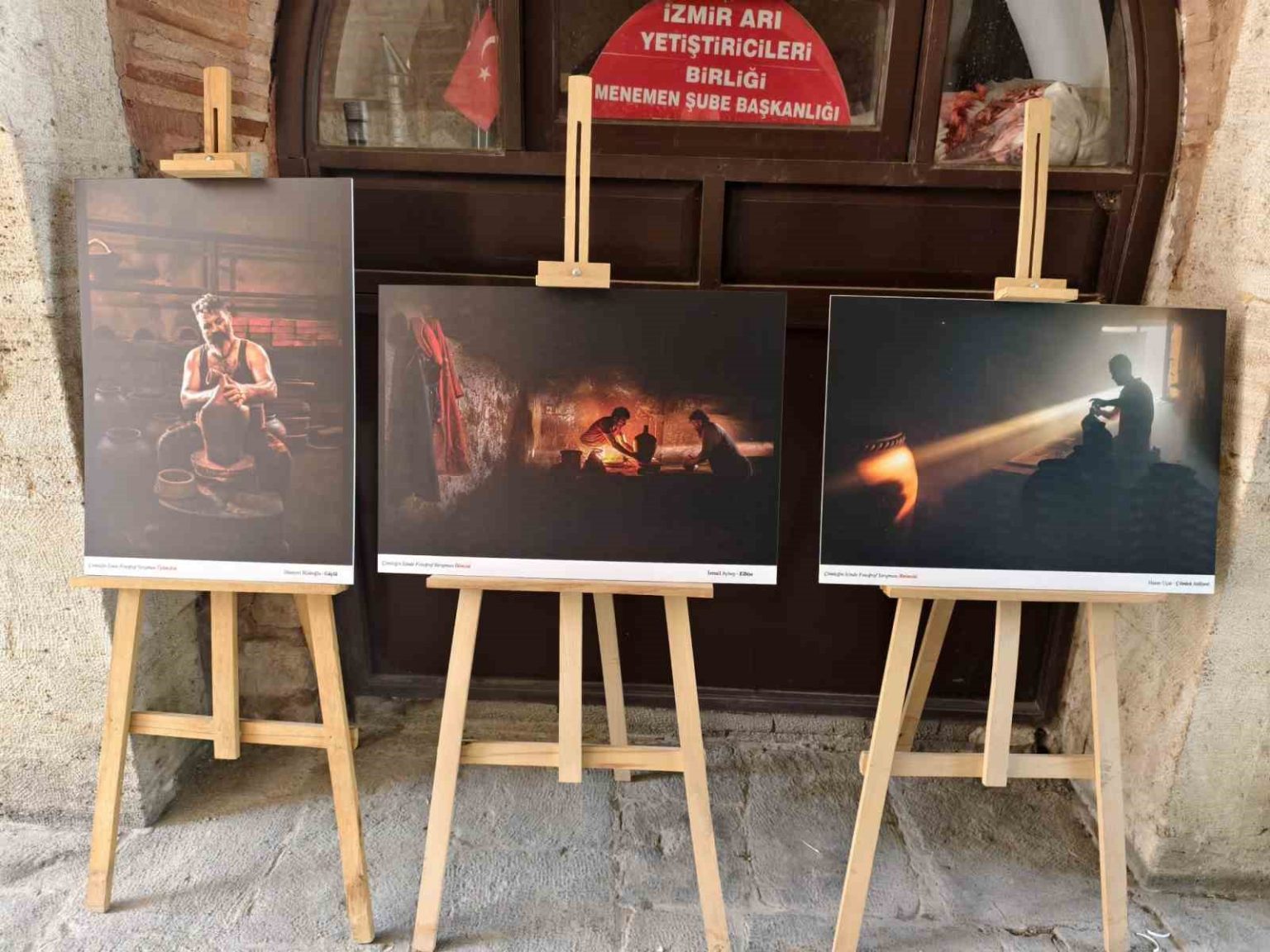 manisali-fotografcilar-menemende-odullerini-aldi