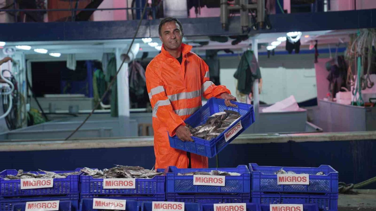 migros-tuketicilere-15-bin-ton-taze-balik-ulastiracak