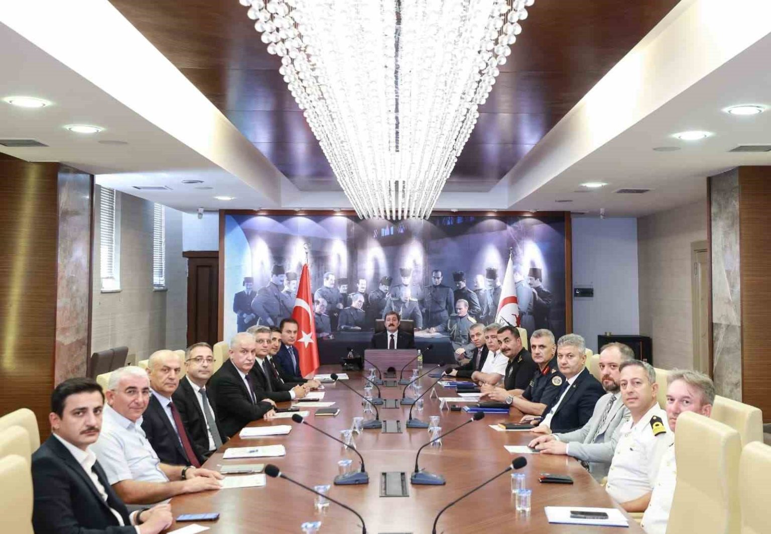 samsunda-egitim-ogretim-yili-oncesi-asayis-ve-trafik-tedbirleri-toplantisi