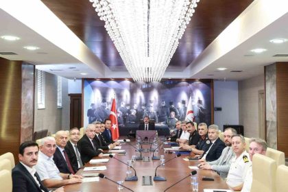 samsunda-egitim-ogretim-yili-oncesi-asayis-ve-trafik-tedbirleri-toplantisi
