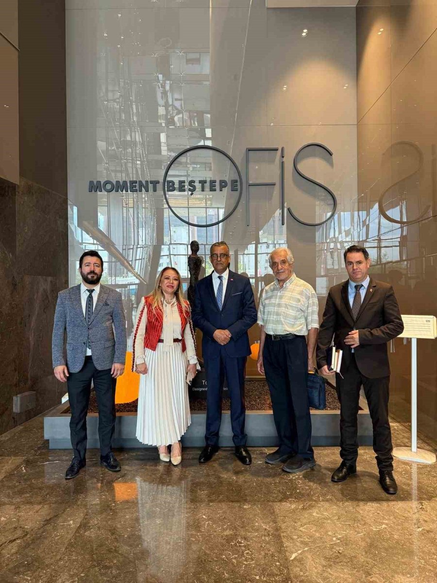 satkof-genel-baskani-prof-dr-baytunus-cumhuriyeti-ankara-buyukelcisi-ahmed-ben-sghaier-saglik-turizmi-ve-ekonomik-ortaklikta-yeni-ufuklari-degerlendirdi