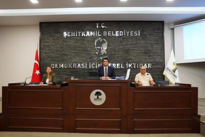 sehitkamil-belediyesi-eylul-ayi-meclis-toplantisi-tamamlandi