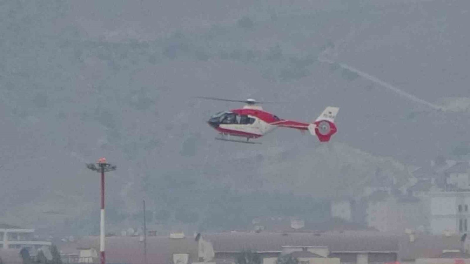 serebrovaskuler-hastasi-sahis-ambulans-helikopter-ile-vana-getirildi