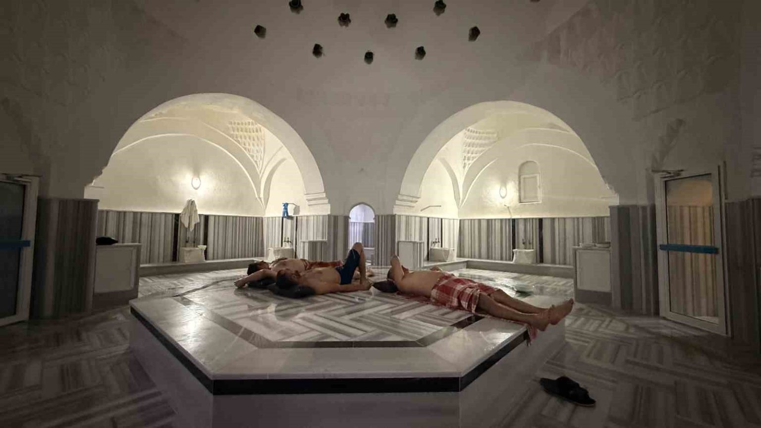 tarihi-hamam-453-yil-sonra-farkli-bir-yontemle-isitildi