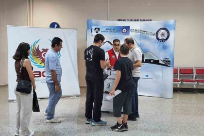 tem-ekipleri-universiteli-gencleri-bilgilendirdi
