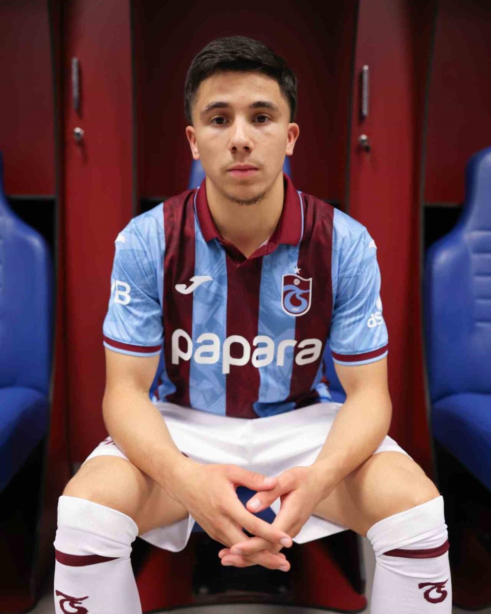 trabzonspor-benjamin-bouchouari-ile-31-yillik-sozlesme-imzaladi