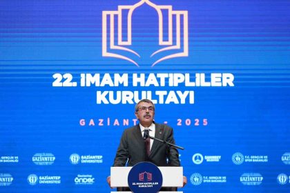 bakan-yusuf-tekin-turkiye-egitimde-dunyada-ornek-gosterilen-bir-ulke-halini-aldi