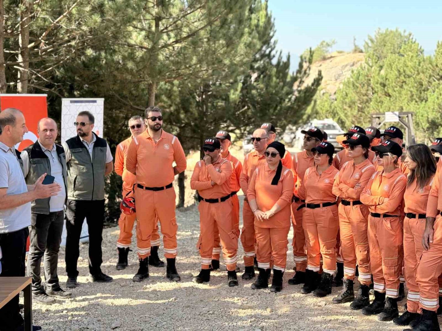 boluda-arama-kurtarma-derneklerine-orman-yangini-egitimi-verildi