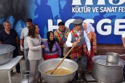 insuyu-magarasi-47-yil-sonra-kultur-ve-sanat-festivaline-ev-sahipligi-yapti
