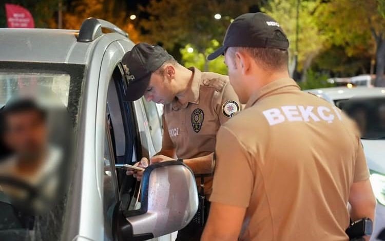 ispartada-park-ve-mesire-alanlari-denetlendi-33-araca-islem-yapildi