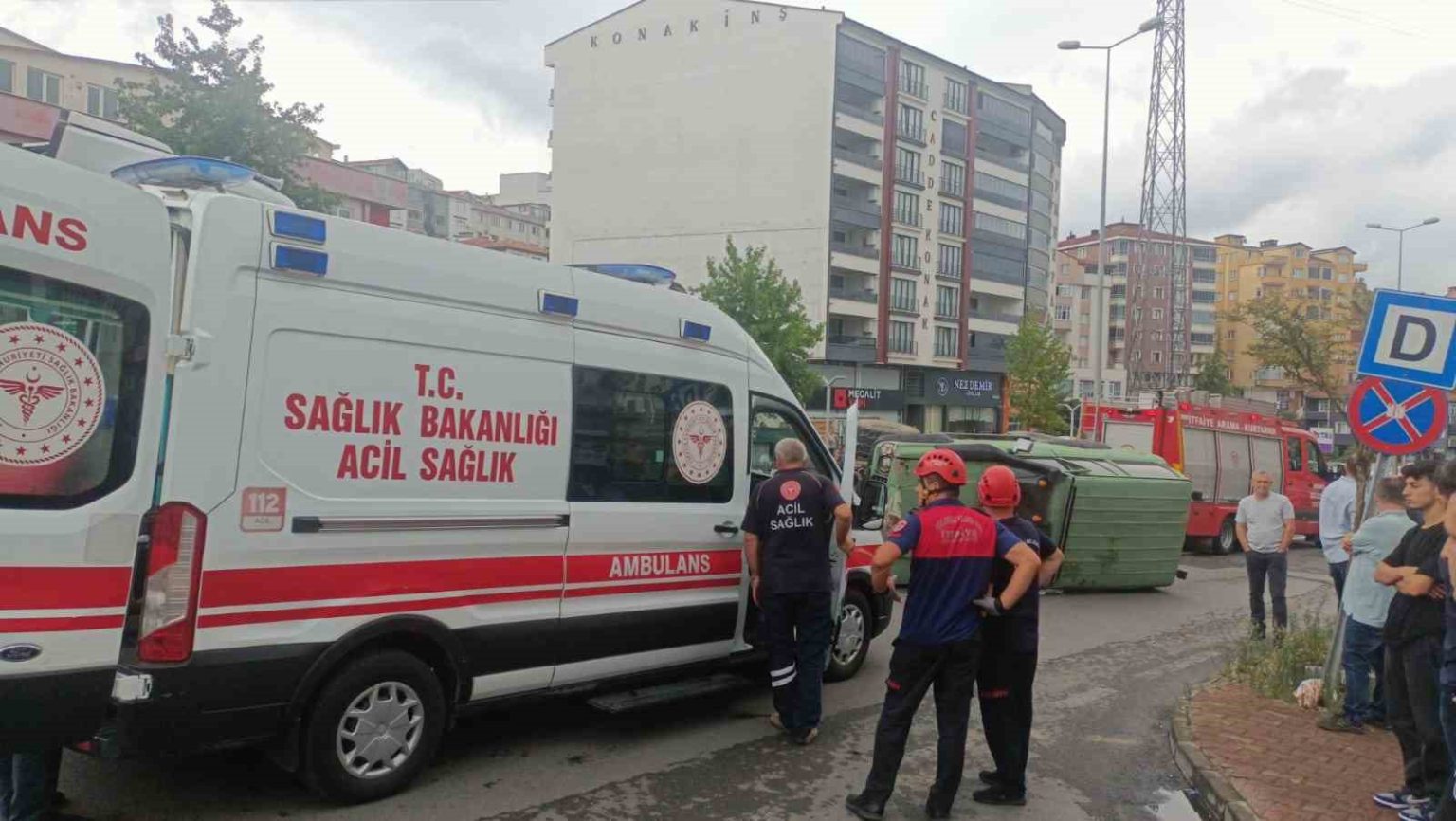karadeniz-ereglide-kontrolden-cikan-arac-devrildi