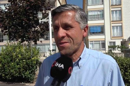kedi-ve-farenin-dostlugu-kamerada-fare-kacmiyor-kedi-kovalamiyor