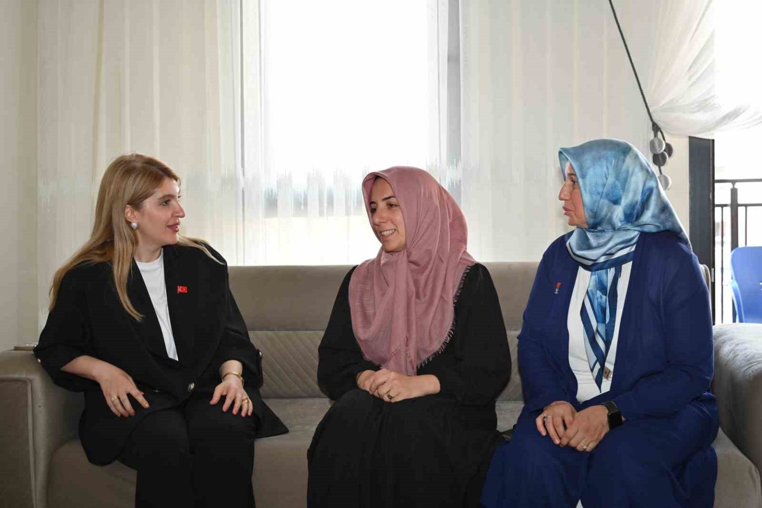 malatyada-depremzedelere-yeni-yuvalari-teslim-ediliyor