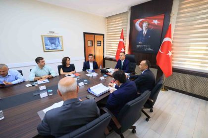 muglada-hayvan-bakim-evleri-ve-dogal-yasam-alanlari-toplantisi