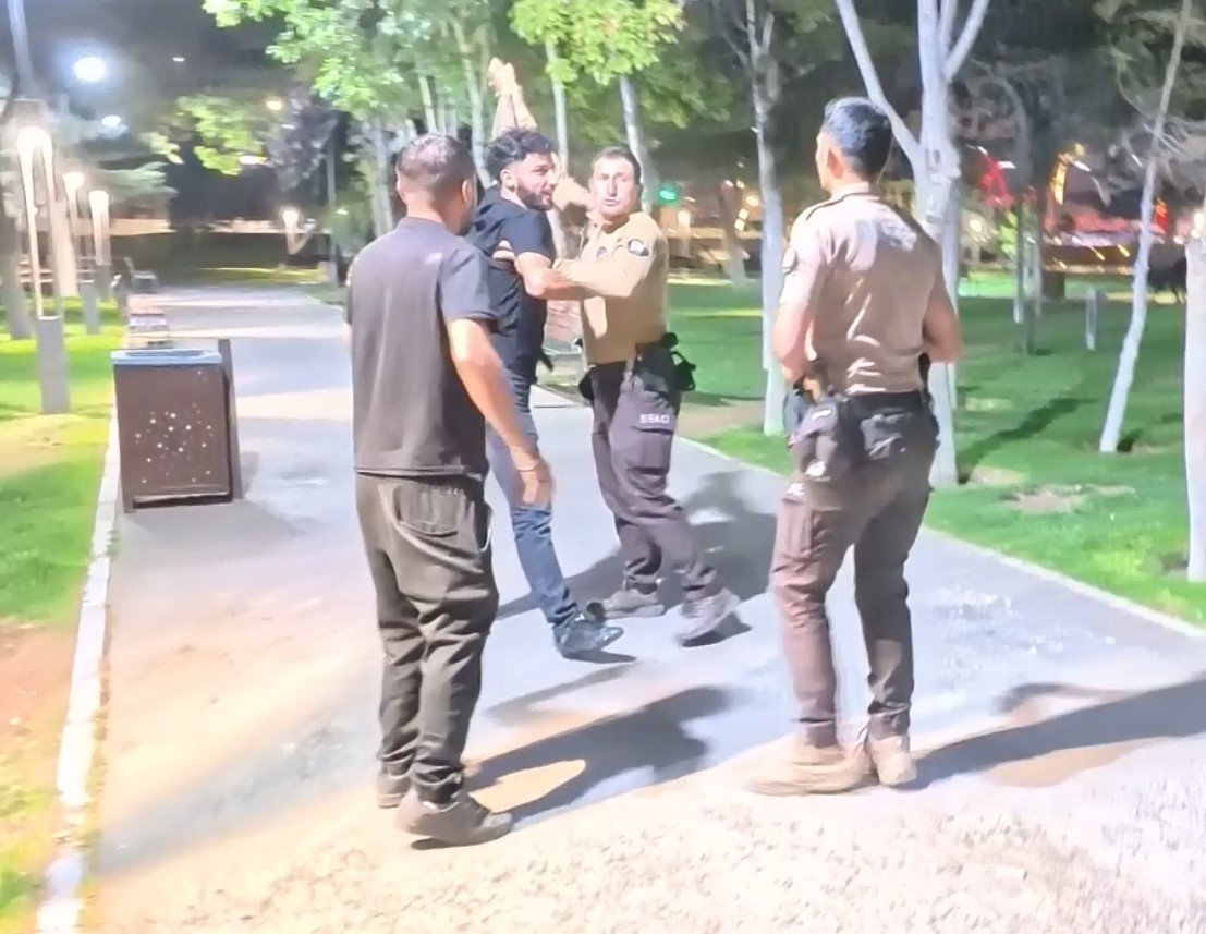 polis-ve-bekcilerin-alkollu-sahislarla-imtihani-karakolda-bitti