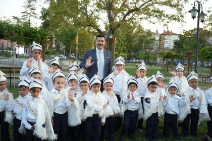 yenisehir-belediye-baskani-ercan-ozel-besikten-mezara-kadar-yaninizdayiz