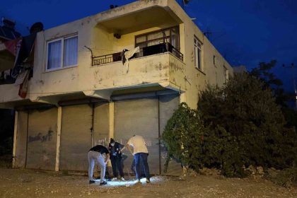 5-metre-yukseklikteki-balkondan-dusen-bebek-yaralandi