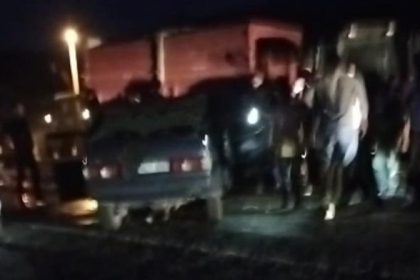 bozdogan-nazilli-karayolunda-trafik-kazasi-4-yarali