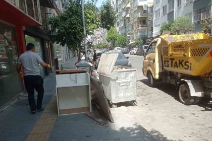 cop-taksiler-hafta-sonu-da-mesaide
