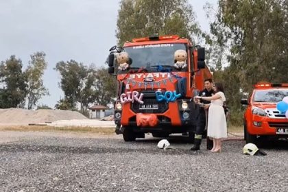 itfaiye-erinden-sira-disi-cinsiyet-belirleme-surprizi
