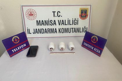 manisada-uyusturucu-operasyonu-2-gozalti