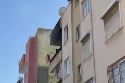 mersinde-kiraci-evi-ates-verdi-mahalleli-tepki-gosterdi