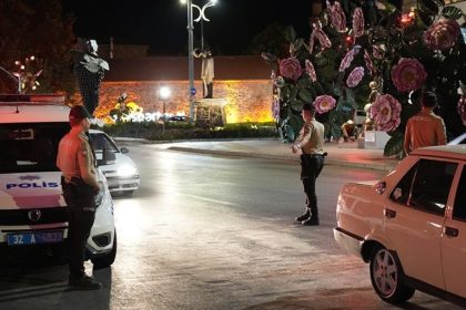modifiye-ve-abarti-egzozlu-araclara-gece-denetimi