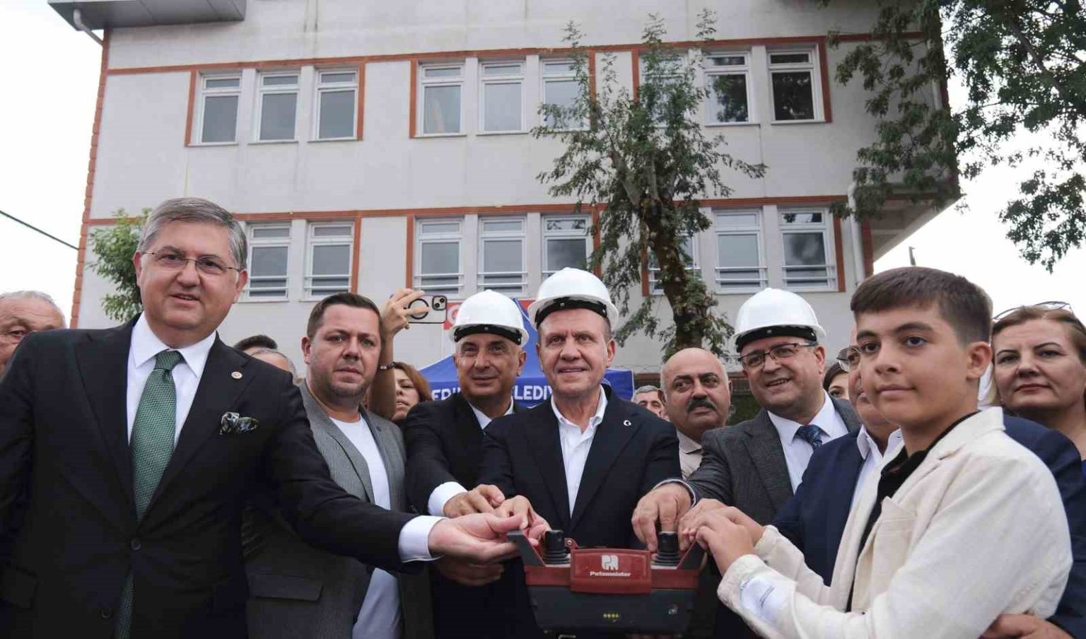 secer-belediye-baskanlari-her-seyden-once-halkin-acisini-anlamali