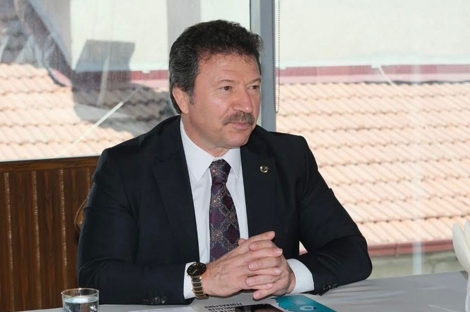 tsof-genel-baskani-yiginerden-korsan-servis-uyarisi-ve-egitim-ogretim-yili-mesaji