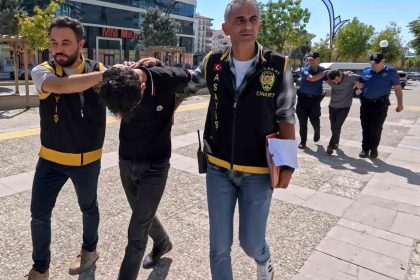 aksarayda-2si-polis-4-kisinin-yaralandigi-olayda-gozaltina-alinan-baba-ve-oglu-serbest-kaldi