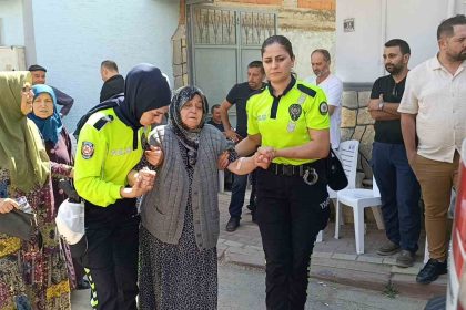 anne-yuregi-sehit-polis-mudurunun-annesi-hastaneye-kaldirildi