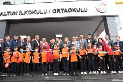 baskan-colakbayrakdar-egitime-yapilan-yatirim-gelecege-yapilan-yatirimdir