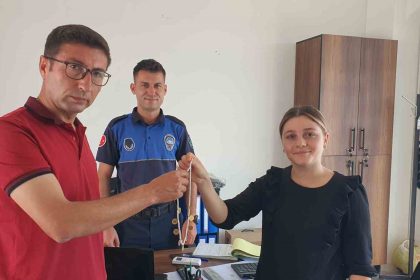 demircili-vatandaslardan-insanlik-dersi