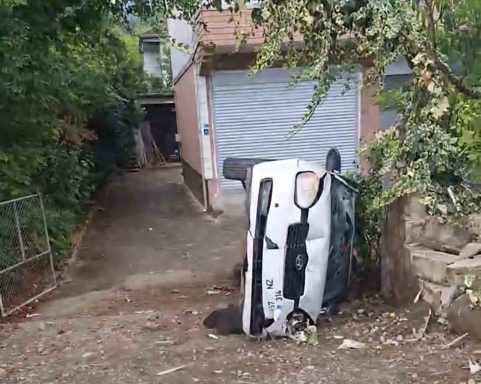 devrekteki-trafik-kazasinda-surucu-yara-almadan-kurtuldu
