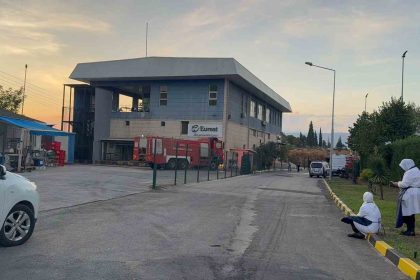 gemlik-serbest-bolgede-cikan-yangin-panige-neden-oldu