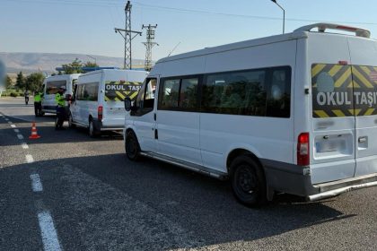 jandarmadan-okul-cevrelerinde-238-personelle-yogun-denetim