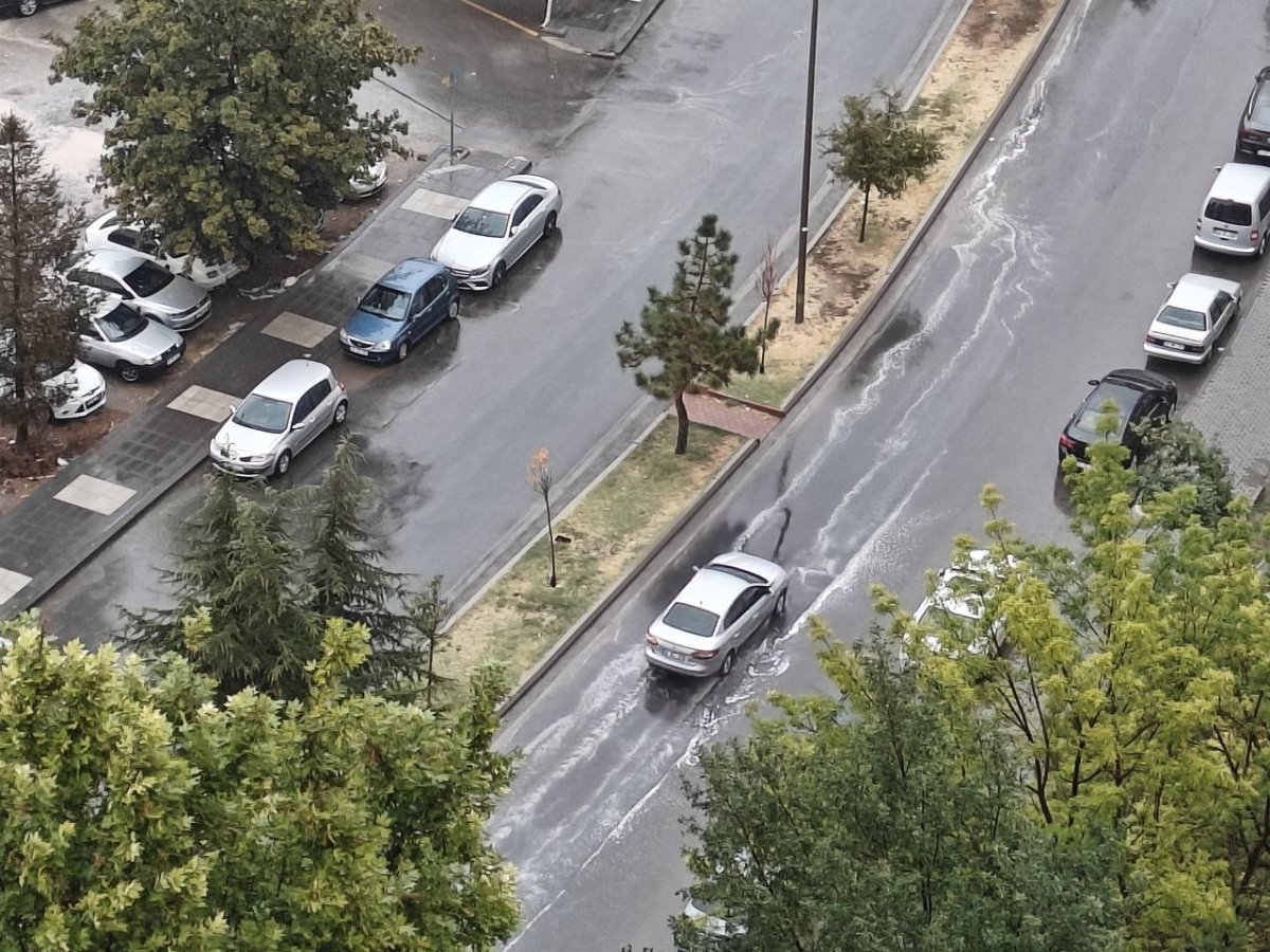 kayseride-saganak-yagis-etkili-oldu