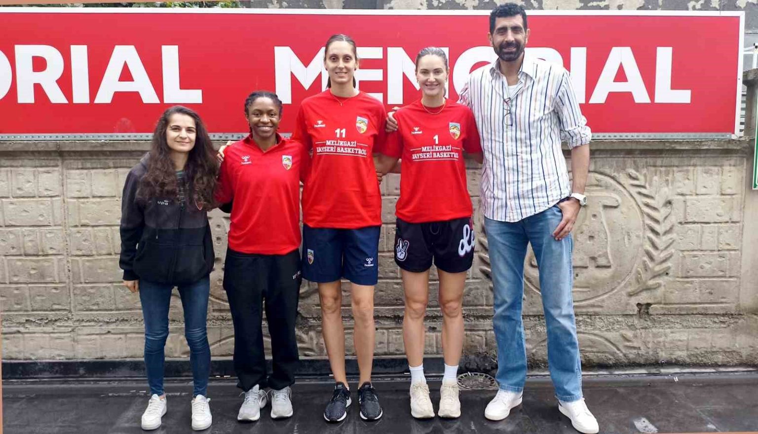 melikgazi-kayseri-basketbolun-oyunculari-saglik-kontrolunden-gecti