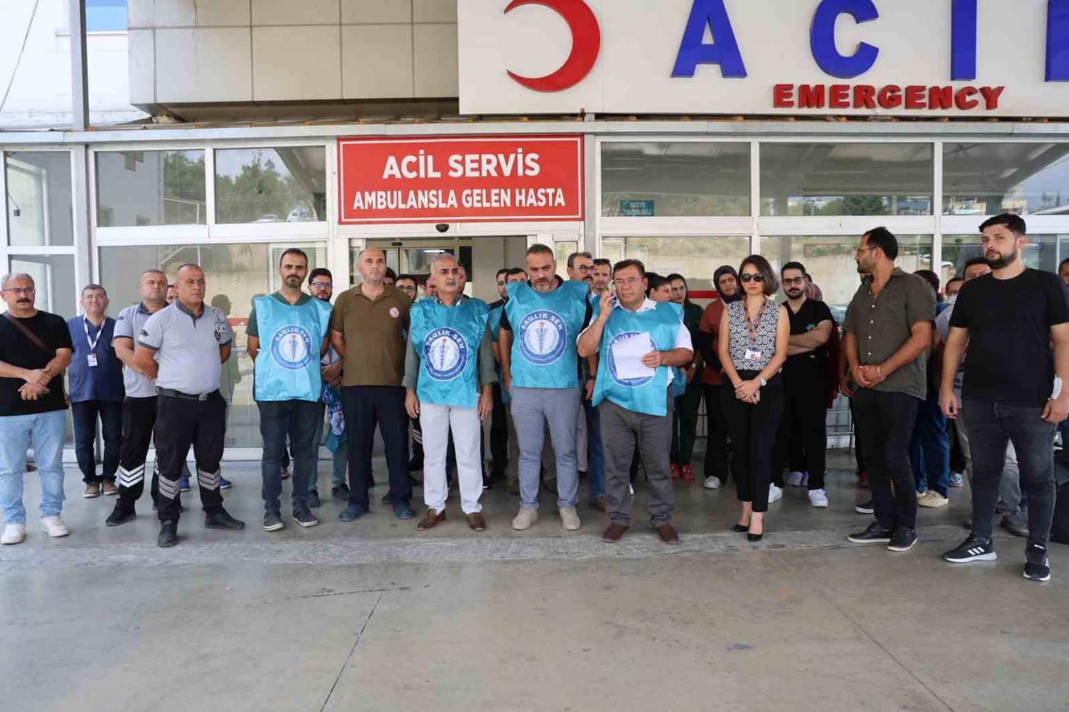 saglikcilar-siddete-maruz-kaldi
