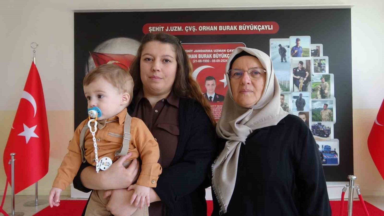 sehit-oglunun-adini-tasiyan-okulun-acilisina-katilan-anne-hem-gurur-hem-huzun-yasadi